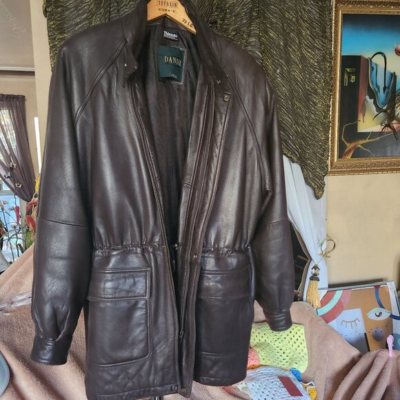 Danier soft leather dress coat lots of pockets full zipper Thinsulate Lining - Picture 11 of 11